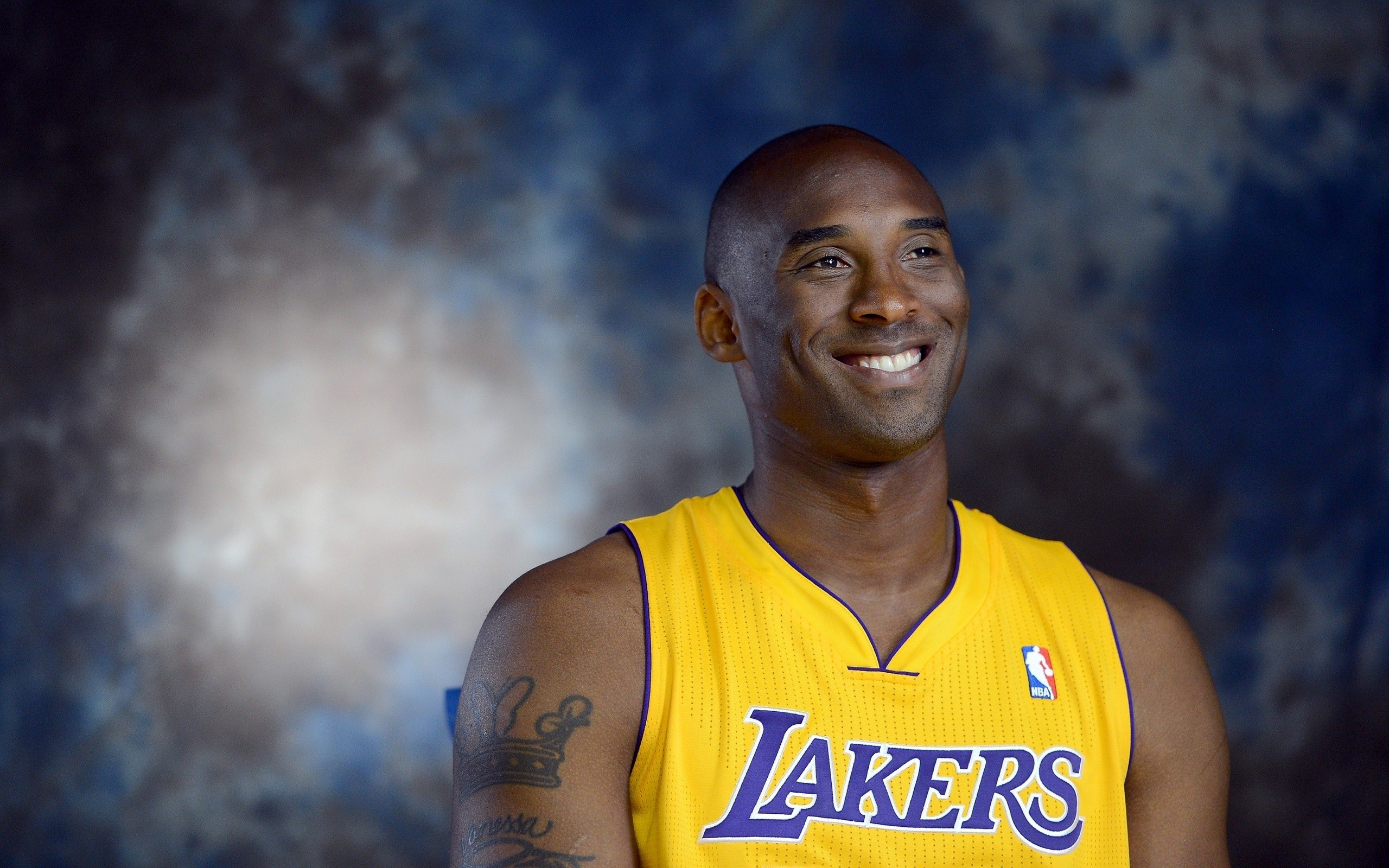 他在社交媒 他在社交媒