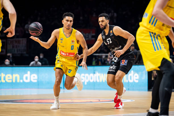 于战术体系 于战术体系