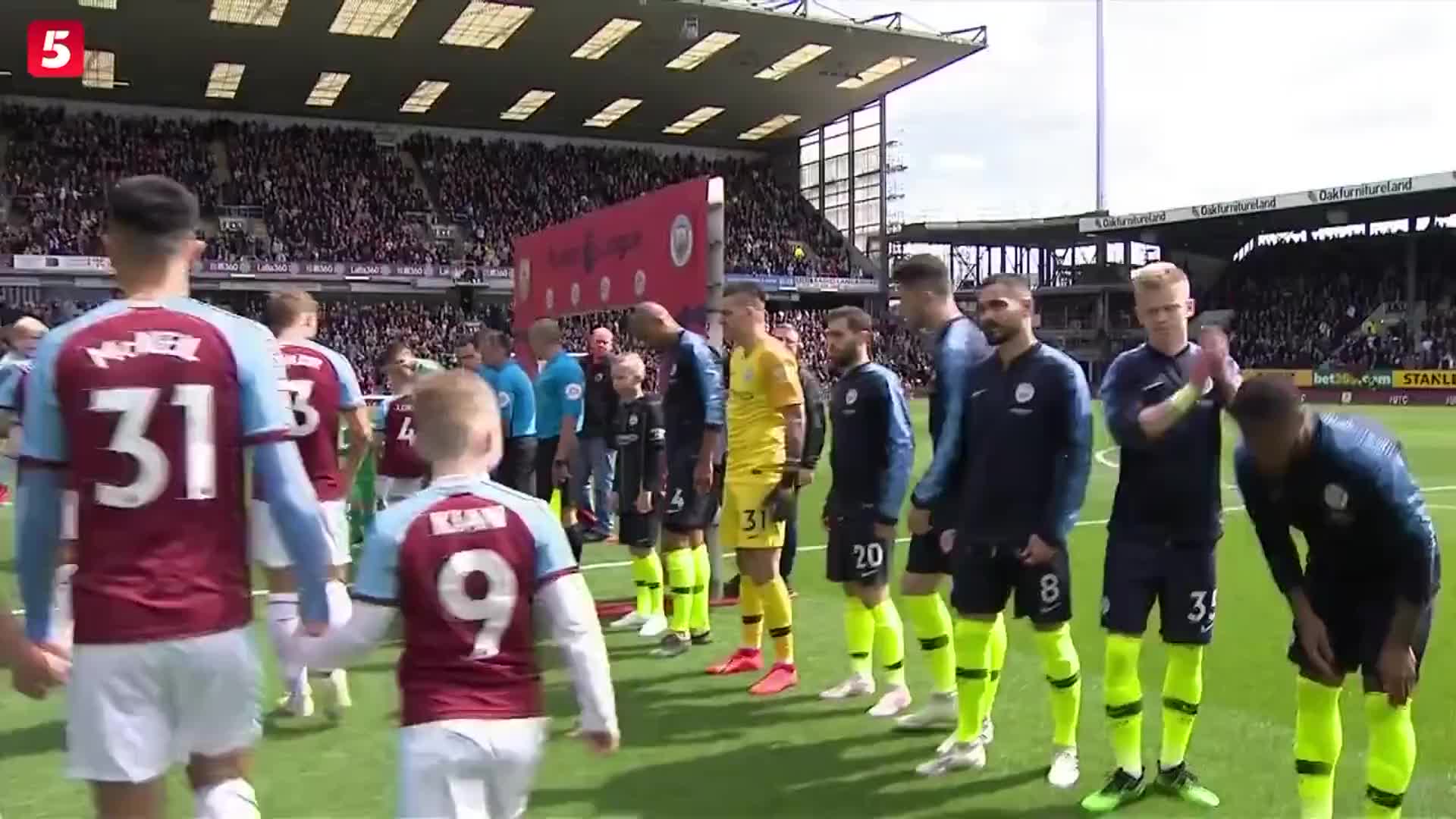 理地利用她 理地利用她